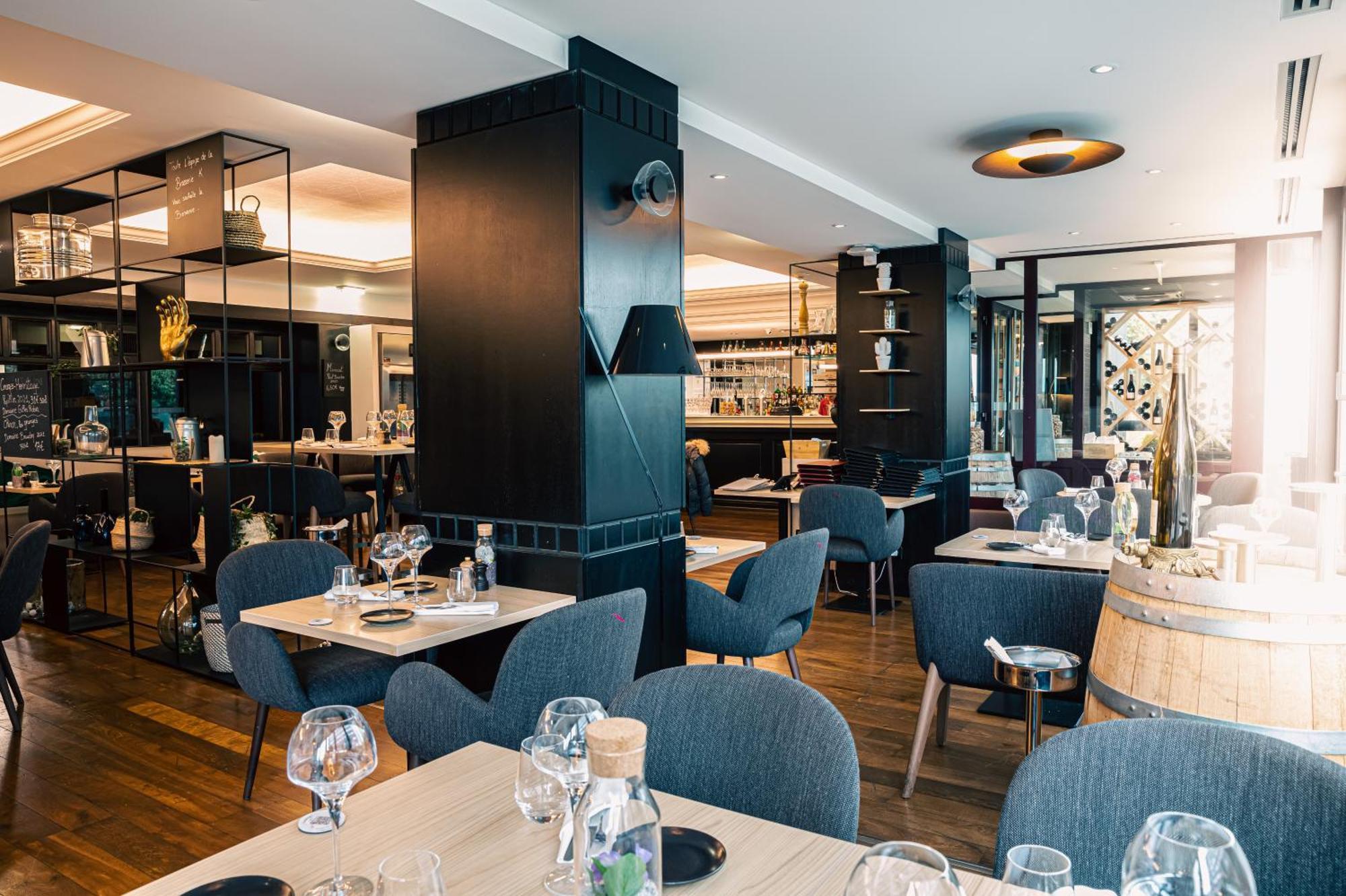Holiday Inn Mulhouse By Ihg Экстерьер фото